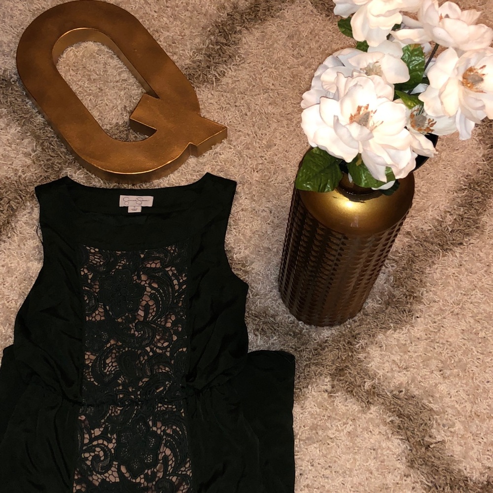 Jessica Simpson sleeveless dress, beautiful item!